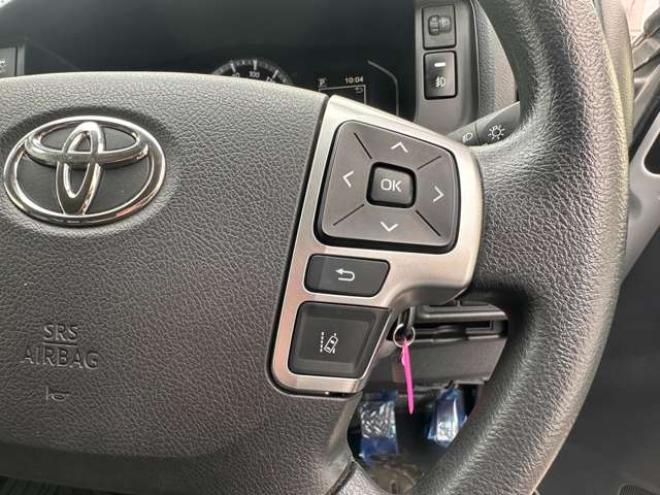 ハイエースバン2.8 DX ロング ディーゼルターボ 4WD　キーレス 両側スライドドア　415SAFARI丸目キッド 衝突被害軽減システム 車線逸脱防止 横滑り防止 パワーヒート オートハイビーム バックカメラ メモリーナビ フルセグTV 電動格納ミラー 2800