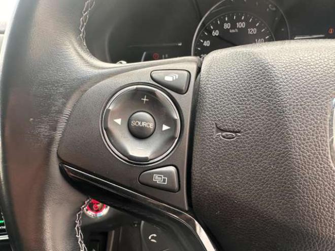 ヴェゼル1.5 ハイブリッド Z ホンダセンシング 4WD　ハーフレザーシート クルーズコントロール ステアリングスイッチ オートライト 車線逸脱防止 横滑り防止  ETC 純正ナビ USB HDMI Bluetooth TV Bカメラ SPORTモード 電動パーキング ブレーキホールド 純正エンスタ 1500