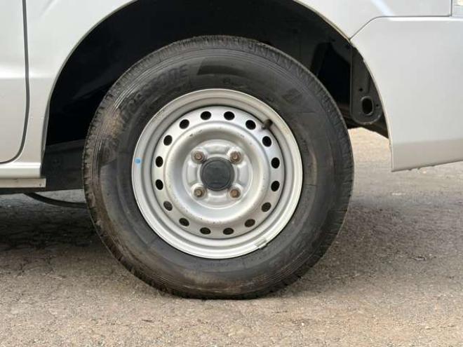 エブリイPA ハイルーフ 4WD　ドラレコ冬タイヤ付き 660