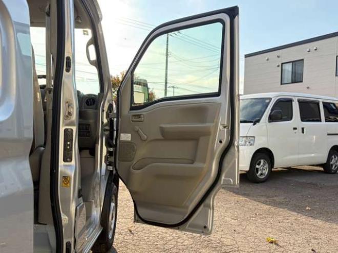 エブリイPA ハイルーフ 4WD　ドラレコ冬タイヤ付き 660