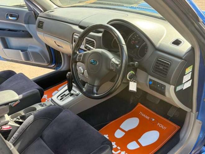 フォレスター2.0 クロススポーツ i アルカンターラスタイル4WD　シートヒーター社外17インチ　エアロ 2000