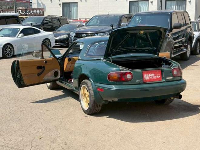 ロードスター1.8 Vスペシャル　パワステ　パワーウィンドウ　エアコン　アルミホイール　ETC　ABS　横滑り防止装置 2WD 1800