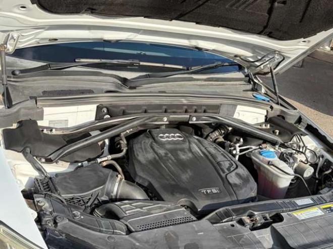 アウディQ5 2.0 TFSI クワトロ 4WD　パワーゲート・シートヒーター・ドラレコ 正規輸入車 2000