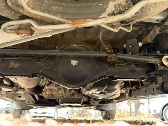 タウンエースバン1.5 GL 4WD　全塗装済　寒冷地仕様　社外ナビ　フルセグ　バックカメラ　ETC　キーレスエントリー　リアヒーター　パワステ　パワーウィンドウ　エアコン　ABS 1500