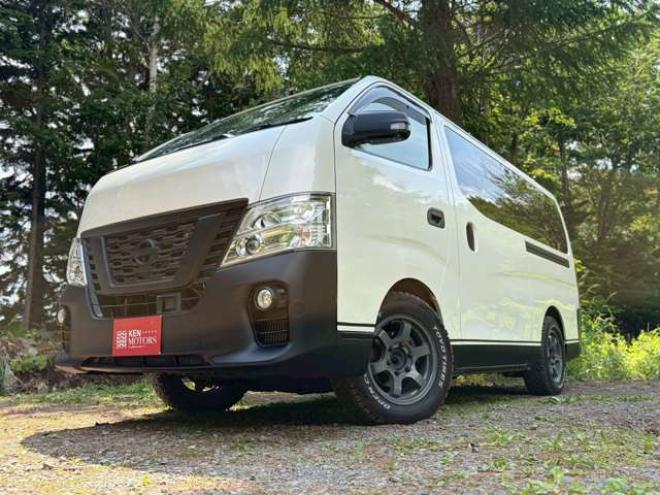 キャラバンNV350 2.5 プレミアムGX ロングボディ ディーゼルターボ 4WD　社外11インチナビ　バックカメラ　エンジンスターター　ETC　ワンオーナー　左側電動スライドドア　社外アルミ　パワーウィンドウ　パワステ　後席モニター　ABS　キーレスエントリー　衝突被害軽減ブレーキ 2500