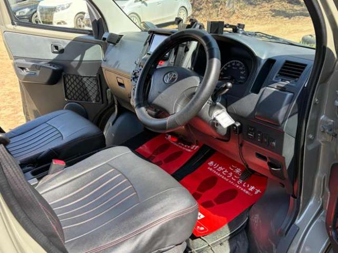 タウンエースバン1.5 GL 4WD　バックカメラ　エアコン　ドライブレコーダー　ETC　パワステ　パワーウィンドウ　ABS　キーレスエントリー　ベッドキット　寒冷地仕様　全塗装済 1500