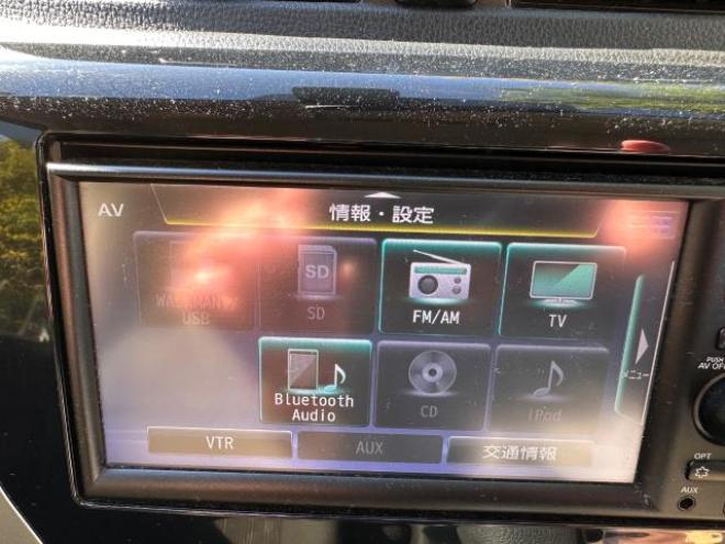 デイズ4WD ハイウェイスターX  Vセレクション　セーフティII  衝突軽減ブレーキ　横滑り防止　フルセグナビテレビ　アラウンドビュー　バックカメラ　Bluetooth シートヒーター 4WD 660 5Dr