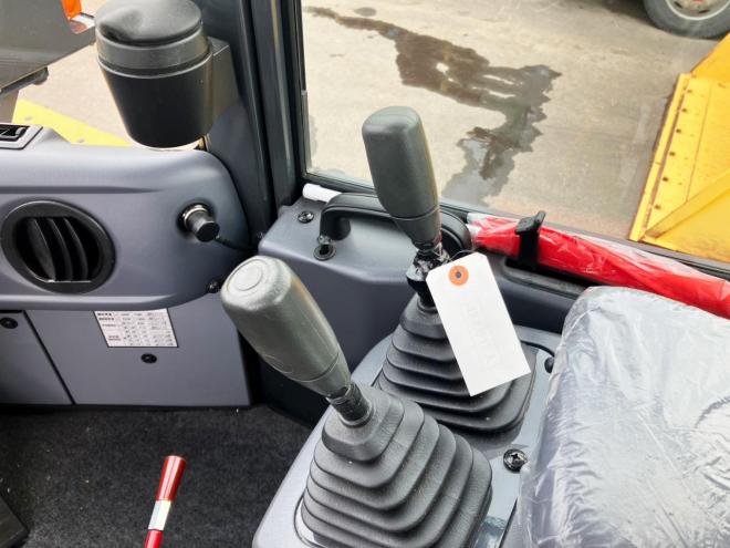ホイールローダコマツ　中古　WA100-6　タイヤショベル　建機　