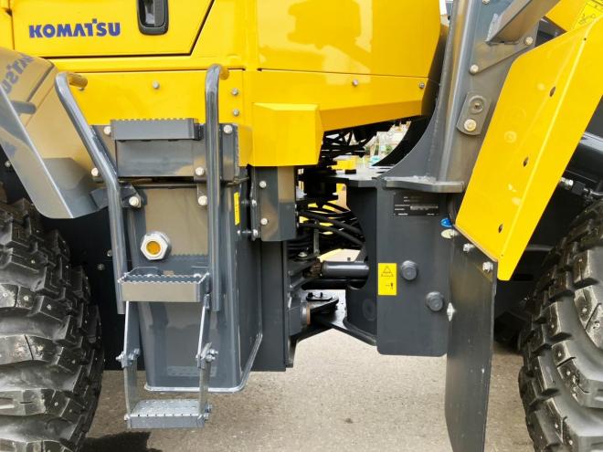 ホイールローダコマツ　中古　WA100-6　タイヤショベル　建機　