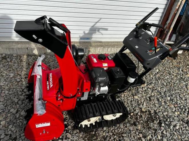 除雪機ホンダHS 760ピカピカです