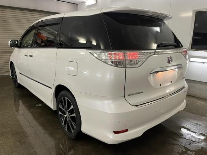 エスティマアエラス　プレミアムエディション　本州仕入　寒冷地仕様　禁煙車　両側パワースライドドア　純正ナビ　地デジ　Ｂｌｕｅｔｏｏｔｈ　バックカメラ　純正１８インチＡＷ　社外１６ＡＷ＋スタッドレスタイヤ付　ブラックレザーシートカバー　ＥＴＣ 4WD 2400 5Dr