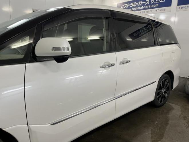 エスティマアエラス　プレミアムエディション　本州仕入　寒冷地仕様　禁煙車　両側パワースライドドア　純正ナビ　地デジ　Ｂｌｕｅｔｏｏｔｈ　バックカメラ　純正１８インチＡＷ　社外１６ＡＷ＋スタッドレスタイヤ付　ブラックレザーシートカバー　ＥＴＣ 4WD 2400 5Dr