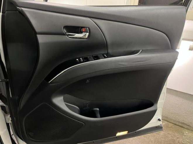 エスティマアエラス　プレミアムエディション　本州仕入　寒冷地仕様　禁煙車　両側パワースライドドア　純正ナビ　地デジ　Ｂｌｕｅｔｏｏｔｈ　バックカメラ　純正１８インチＡＷ　社外１６ＡＷ＋スタッドレスタイヤ付　ブラックレザーシートカバー　ＥＴＣ 4WD 2400 5Dr