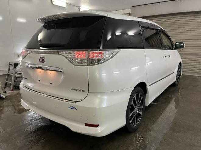 エスティマアエラス　プレミアムエディション　本州仕入　寒冷地仕様　禁煙車　両側パワースライドドア　純正ナビ　地デジ　Ｂｌｕｅｔｏｏｔｈ　バックカメラ　純正１８インチＡＷ　社外１６ＡＷ＋スタッドレスタイヤ付　ブラックレザーシートカバー　ＥＴＣ 4WD 2400 5Dr
