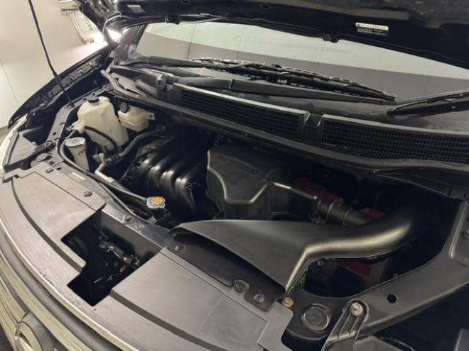 セレナハイウェイスター　Ｖセレクション＋セーフティ　寒冷地仕様　禁煙車　エマージェンシーブレーキ　車線逸脱警報　両側パワースライドドア　純正１５ＡＷ　社外１５ＡＷ＋スタッドレスタイヤ付　純正ナビ　地デジ　Ｂｌｕｅｔｏｏｔｈ　リアフリップダウンモニター 4WD 2000 5Dr