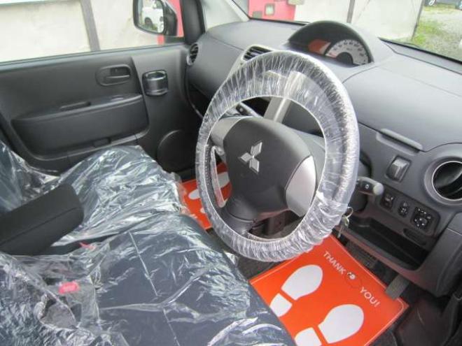 eKワゴンG　4速オートマ 1オーナー 走行17000km シートヒーター キーレス ドアバイザープライバシーガラス 社外アルミ スタッドレス+ホイールセット積込み 2WD 660