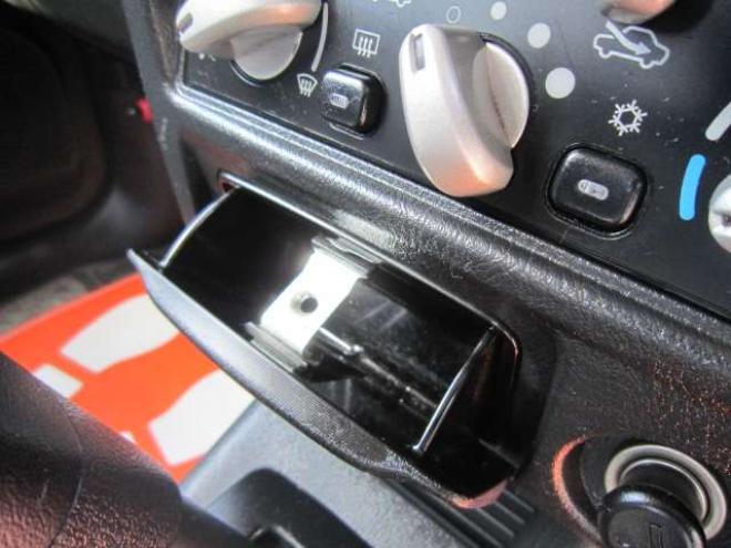 パジェロミニアクティブフィールド エディション 4WD　ターボ　純正アルミ　背面ハードカバー　フォグ　Pガラス ナビ シートヒーター キーレス 三菱ディーラーでTベルト ウオーターポンプ テンショナー交換済 冬タイヤ+アルミ積込み 660
