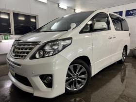 アルファード　２４０Ｓ　タイプゴールドII　本州仕入　禁煙車　最終後期型　寒冷地仕様　純正１８インチＡＷ　純正１７ＡＷ＋スタッドレスタイヤ　両側パワースライドドア　パワーバックドア　純正ビッグナビ　地デジ　Ｂｌｕｅｔｏｏｔｈオーディオ　Ｂカメラ 4WD 2400 5Dr