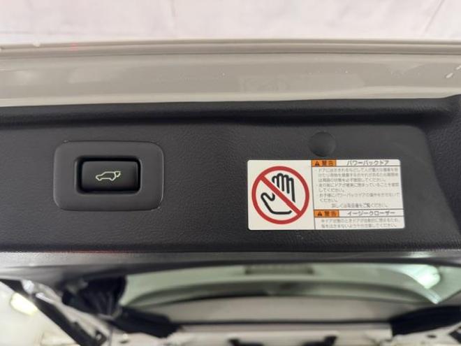 アルファード２４０Ｓ　タイプゴールドII　本州仕入　禁煙車　最終後期型　寒冷地仕様　純正１８インチＡＷ　純正１７ＡＷ＋スタッドレスタイヤ　両側パワースライドドア　パワーバックドア　純正ビッグナビ　地デジ　Ｂｌｕｅｔｏｏｔｈオーディオ　Ｂカメラ 4WD 2400 5Dr