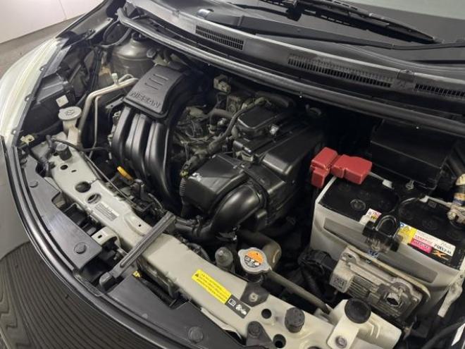 ノートＸ　Ｆｏｕｒ　禁煙車　寒冷地仕様　衝突軽減エマージェンシーブレーキ　レーンモニタリング　エンジンスターター　インテリジェントキー　純正ナビ　地デジ　Ｂｌｕｅｔｏｏｔｈオーディオ　横滑り防止装置　ＥＴＣ　横滑り防止 4WD 1200 5Dr