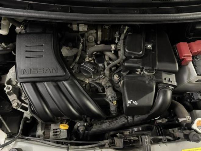 ノートＸ　Ｆｏｕｒ　禁煙車　寒冷地仕様　衝突軽減エマージェンシーブレーキ　レーンモニタリング　エンジンスターター　インテリジェントキー　純正ナビ　地デジ　Ｂｌｕｅｔｏｏｔｈオーディオ　横滑り防止装置　ＥＴＣ　横滑り防止 4WD 1200 5Dr