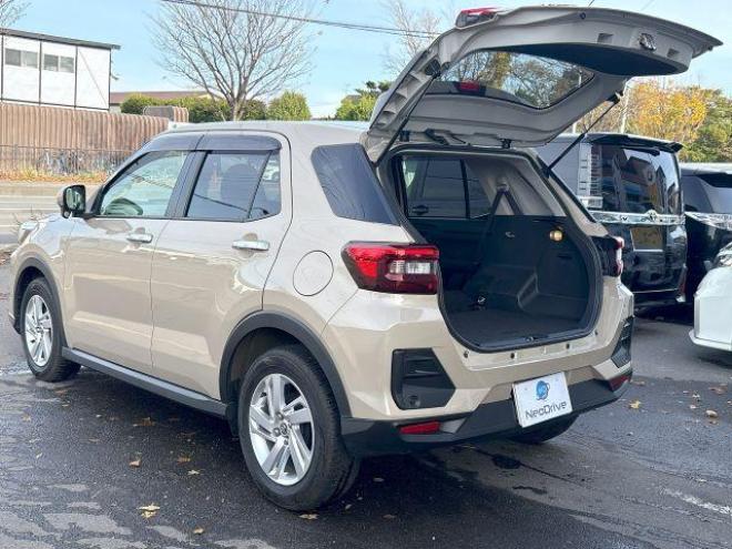 ライズ1.0G 4WD　ローンが不安な方＜優遇ローン＞　寒冷地仕様　純正ディスプレイオーディオ　バックカメラ　 4WD 1000 5Dr