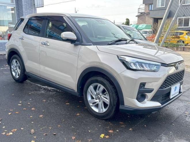 ライズ1.0G 4WD　ローンが不安な方＜優遇ローン＞　寒冷地仕様　純正ディスプレイオーディオ　バックカメラ　 4WD 1000 5Dr