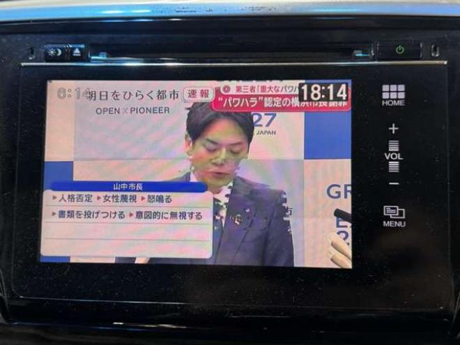 オデッセイ2.4 アブソルート 4WD　ナビ　TV　Bカメラ　Bluetooth　Pスライド 2400
