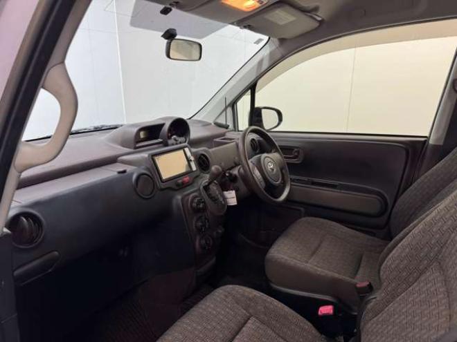 ポルテ1.5 X 4WD　ナビ　TV　Bカメラ　Bluetooth　Pスライド　夏冬タイヤ 1500