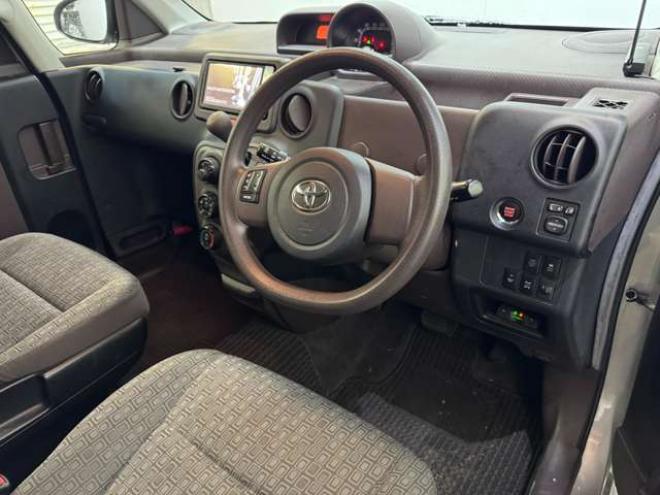 ポルテ1.5 X 4WD　ナビ　TV　Bカメラ　Bluetooth　Pスライド　夏冬タイヤ 1500