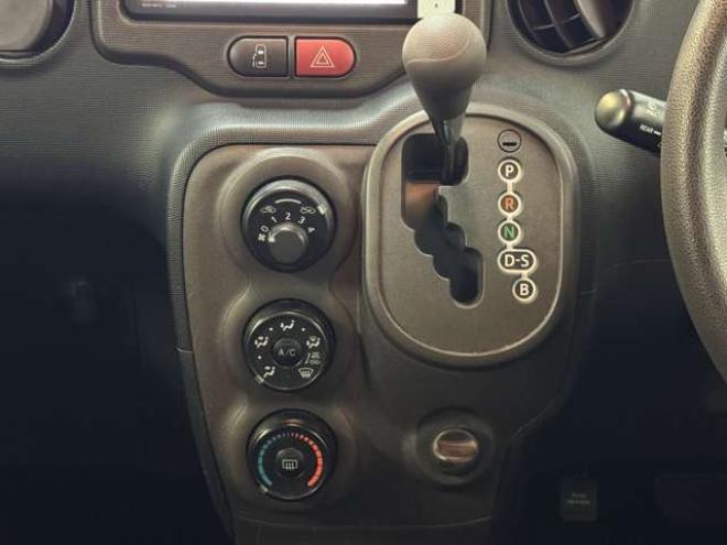ポルテ1.5 X 4WD　ナビ　TV　Bカメラ　Bluetooth　Pスライド　夏冬タイヤ 1500