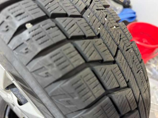 ポルテ1.5 X 4WD　ナビ　TV　Bカメラ　Bluetooth　Pスライド　夏冬タイヤ 1500