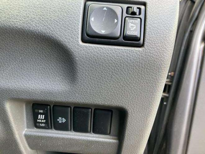 キャラバンNV350 2.5 DX スーパーロングボディ ハイルーフ ディーゼルターボ 4WD　ロングハイルーフ標準仕様　キーレス　TV付ナビ　Bluetooth　エンジンスターター 2500