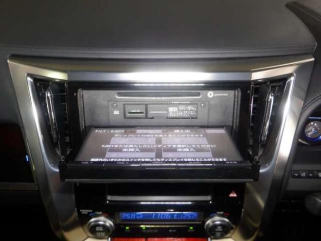 ヴェルファイアハイブリッド 2.5 V E-Four 4WD　本州仕入・ナビ・TV・B/T・フロントカメラ・バックカメラ・両側電動・ハーフレザーシート・LEDヘッドライト・メモリー付き電動シート・スマートキー・プッシュスタート・クルコン・クリアランスソナー・ETC 2500
