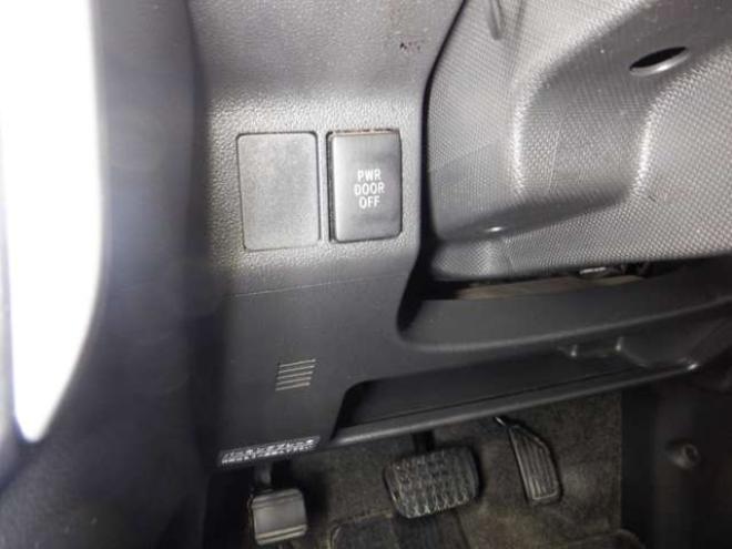 タントカスタム RS SA 4WD　本州仕入・ナビ・TV・Bカメラ・B/T・LEDヘッドライト・ターボ・両側電動・スマートキー・プッシュスタート・アイドリングストップ・ETC・ステアリングスイッチ・衝突軽減・ 660