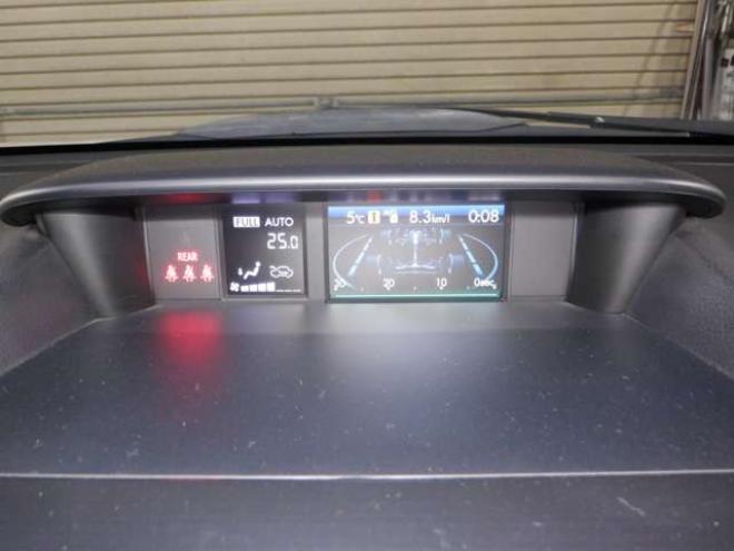 インプレッサスポーツ 1.6 i-L 4WD　ナビ・TV・B/T・Bカメラ・アイドリングストップ・スマートキー・プッシュスタート・HID・ヘッドライトウォッシャー・ETC・フォグランプ・オートエアコン・ドアバイザー・DVD再生 1600