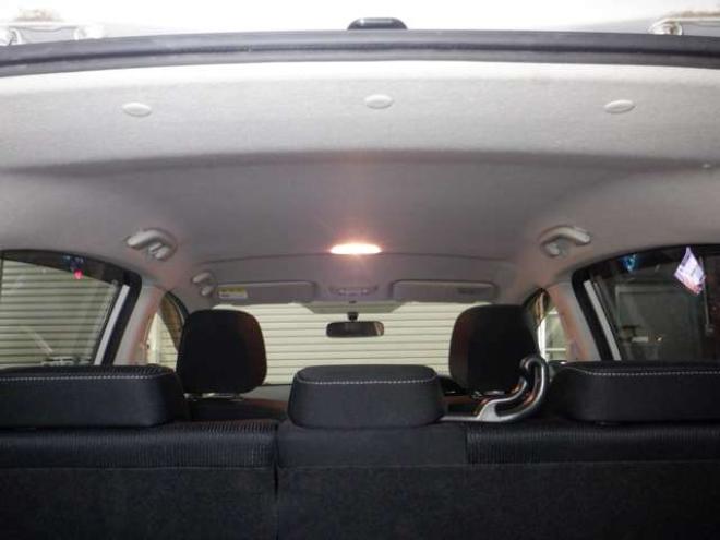 インプレッサスポーツ 1.6 i-L 4WD　ナビ・TV・B/T・Bカメラ・アイドリングストップ・スマートキー・プッシュスタート・HID・ヘッドライトウォッシャー・ETC・フォグランプ・オートエアコン・ドアバイザー・DVD再生 1600