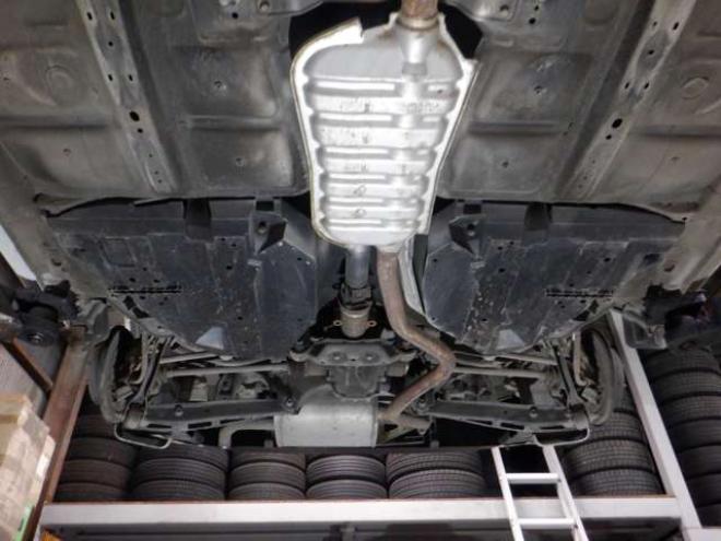 インプレッサスポーツ 1.6 i-L 4WD　ナビ・TV・B/T・Bカメラ・アイドリングストップ・スマートキー・プッシュスタート・HID・ヘッドライトウォッシャー・ETC・フォグランプ・オートエアコン・ドアバイザー・DVD再生 1600