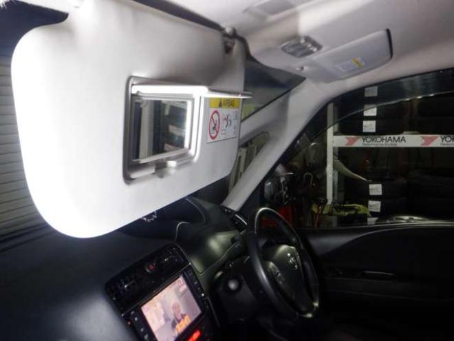 セレナ2.0 ハイウェイスター Vセレクション+SafetyII 4WD　本州仕入　MOPナビ　TV　アラウンドビューモニター　B/T　ETC　クルコン　フリップダウンモニター　両側パワスラ　LEDヘッドライト　フォグランプ　衝突軽減　アイドリングストップ　インテリキー 2000