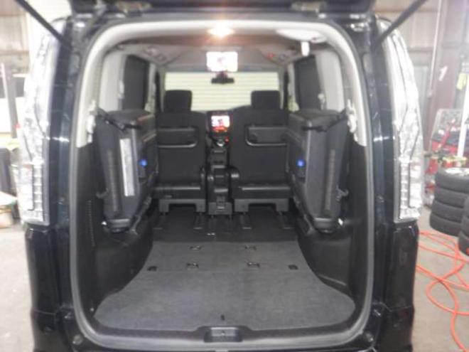 セレナ2.0 ハイウェイスター Vセレクション+SafetyII 4WD　本州仕入　MOPナビ　TV　アラウンドビューモニター　B/T　ETC　クルコン　フリップダウンモニター　両側パワスラ　LEDヘッドライト　フォグランプ　衝突軽減　アイドリングストップ　インテリキー 2000
