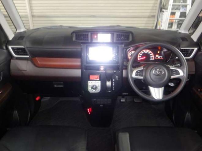 タンク1.0 G S 4WD　本州仕入・ナビ・TV・B/T・Bカメラ・両側電動スライドドア・クルコン・ETC・LEDフォグランプ・スマートキー・プッシュスタート・衝突軽減・ステアリングスイッチ・アイドリングストップ・オートエアコン 1000
