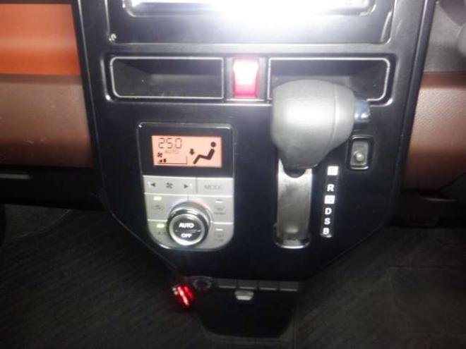 タンク1.0 G S 4WD　本州仕入・ナビ・TV・B/T・Bカメラ・両側電動スライドドア・クルコン・ETC・LEDフォグランプ・スマートキー・プッシュスタート・衝突軽減・ステアリングスイッチ・アイドリングストップ・オートエアコン 1000