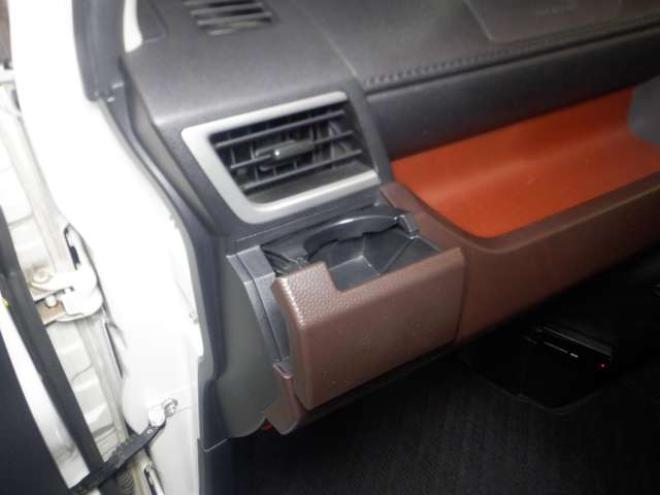 タンク1.0 G S 4WD　本州仕入・ナビ・TV・B/T・Bカメラ・両側電動スライドドア・クルコン・ETC・LEDフォグランプ・スマートキー・プッシュスタート・衝突軽減・ステアリングスイッチ・アイドリングストップ・オートエアコン 1000