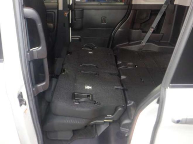 タンク1.0 G S 4WD　本州仕入・ナビ・TV・B/T・Bカメラ・両側電動スライドドア・クルコン・ETC・LEDフォグランプ・スマートキー・プッシュスタート・衝突軽減・ステアリングスイッチ・アイドリングストップ・オートエアコン 1000