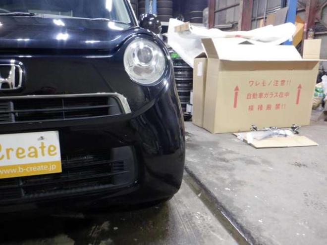 N-ONEG SSパッケージ 4WD　本州仕入れ　4WD　SDナビ　フルセグTV　バックカメラ　USB接続　前席シートヒーター　ステアリングスイッチ　HID　スマートキー　プッシュスタート　ドアバイザー 660