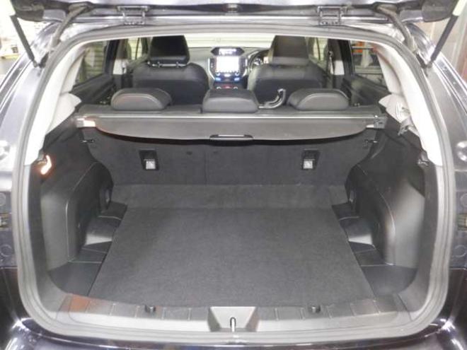 インプレッサスポーツ 2.0 i-L アイサイト 4WD　ブラックレザーセレクション　本州仕入れ　修復歴なし　MOPナビ　B/T　TV　バックカメラ　ETC　クルコン　シートヒーター　レザーシート　衝突軽減　LEDヘッドライト　フォグランプ　ドアバイザー　スマートキー 2000