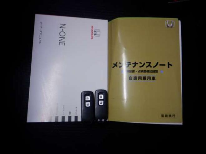 N-ONEプレミアム 4WD　本州仕入・ツートンカラー・スマホ連携ディスプレイオーディオ・B/T・バックカメラ・ETC・アイドリングストップ・フォグランプ・スマートキー・プッシュスタート・HDMI・HID・CTBA・ベンチシート 660