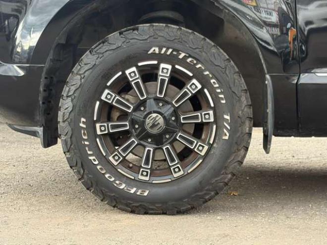 デリカD：5 2.2 D パワーパッケージ ディーゼルターボ 4WD　車検10年2月　両側パワースライド　アルミ・ホワイトレター 2300