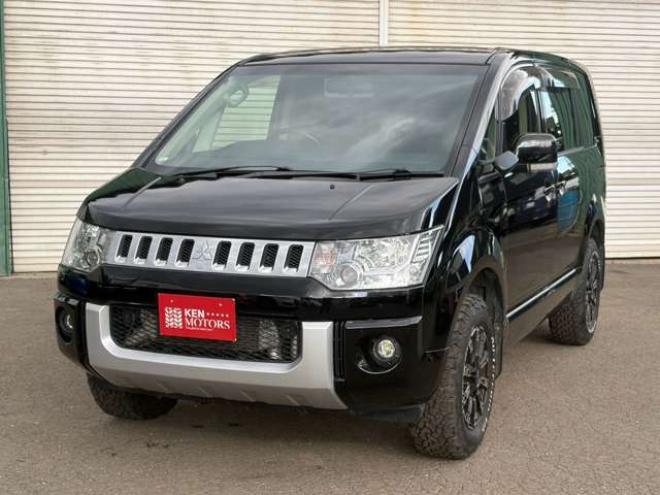 デリカD：5 2.2 D パワーパッケージ ディーゼルターボ 4WD　車検10年2月　両側パワースライド　アルミ・ホワイトレター 2300