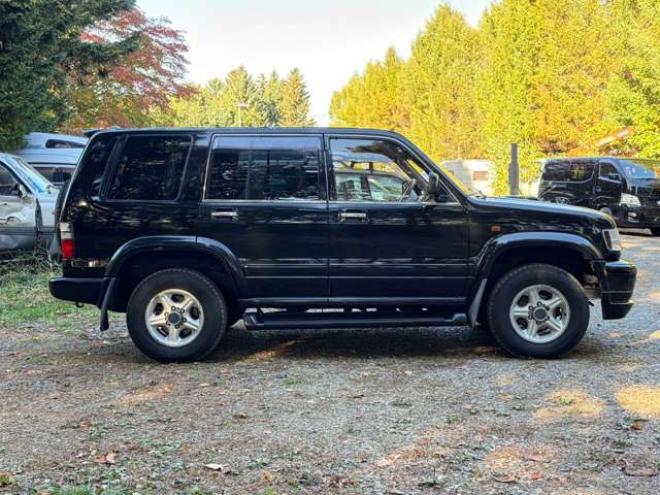 ビックホーン3.0 プレジールII ロング ディーゼルターボ 4WD　ディスプレイオーディオ・ETC・1ナンバー登録 3000